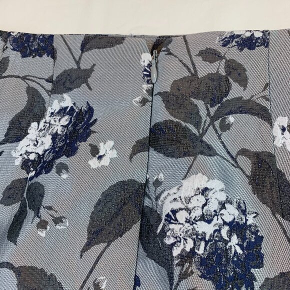 NEW LOFT 8 Silver Floral Pattern Dressy Party Tapestry Skirt Above Knee Length - Picture 3 of 9